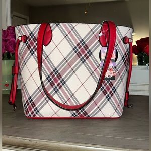 Beautiful plaid handbag